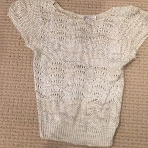 Short sleeve sweater